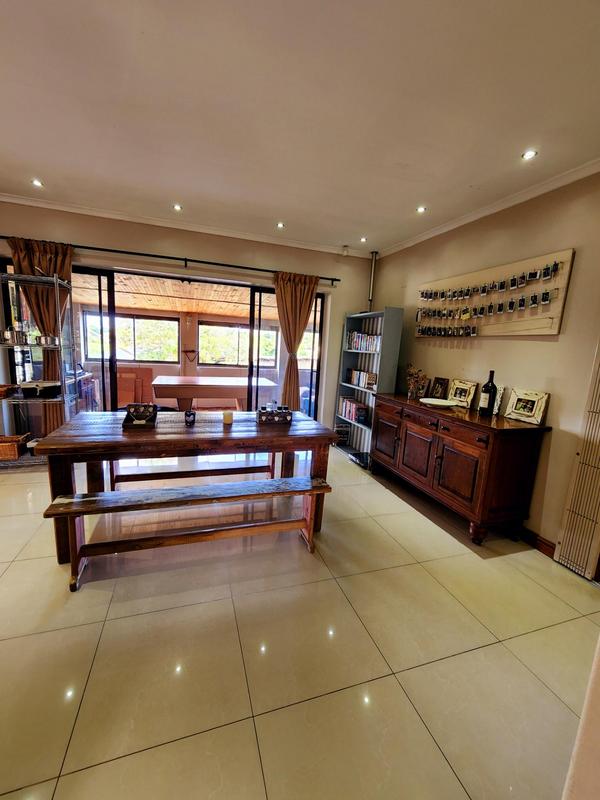 5 Bedroom Property for Sale in Amanda Glen Western Cape